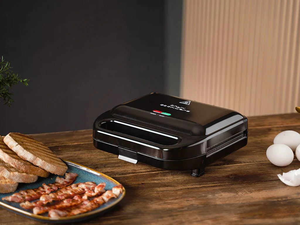 4-I-1 SANDWICHMAKER - Image 3