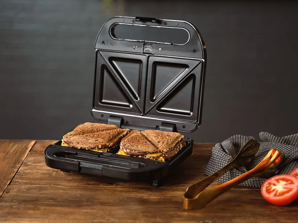 4-I-1 SANDWICHMAKER - Image 4