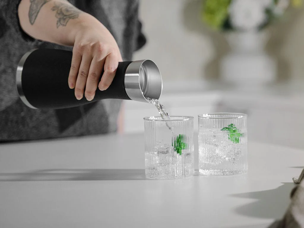 VANNKARAFFEL I RUSTFRITT STÅL – 800 ML - Image 3