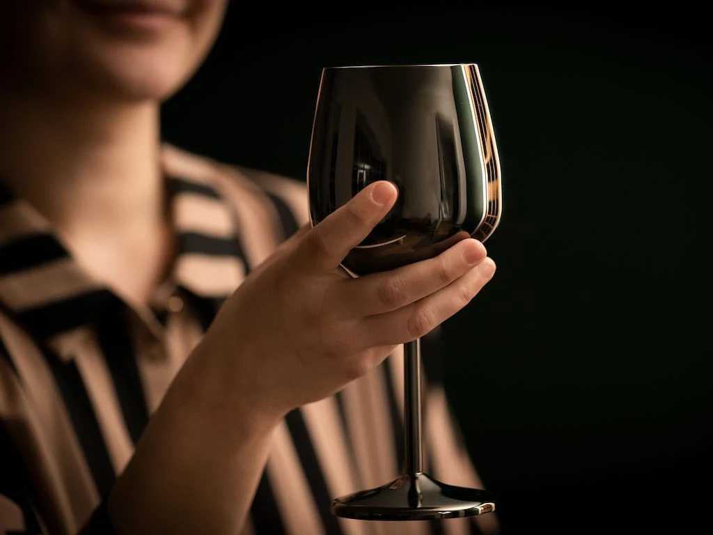 VINGLASS AV RUSTFRITT STÅL - Image 3